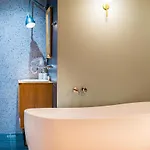 Allure Boutique Lägenhetshotell 4*