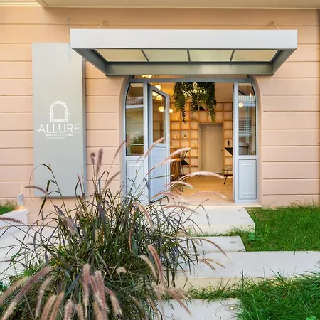 Allure Boutique 4*
